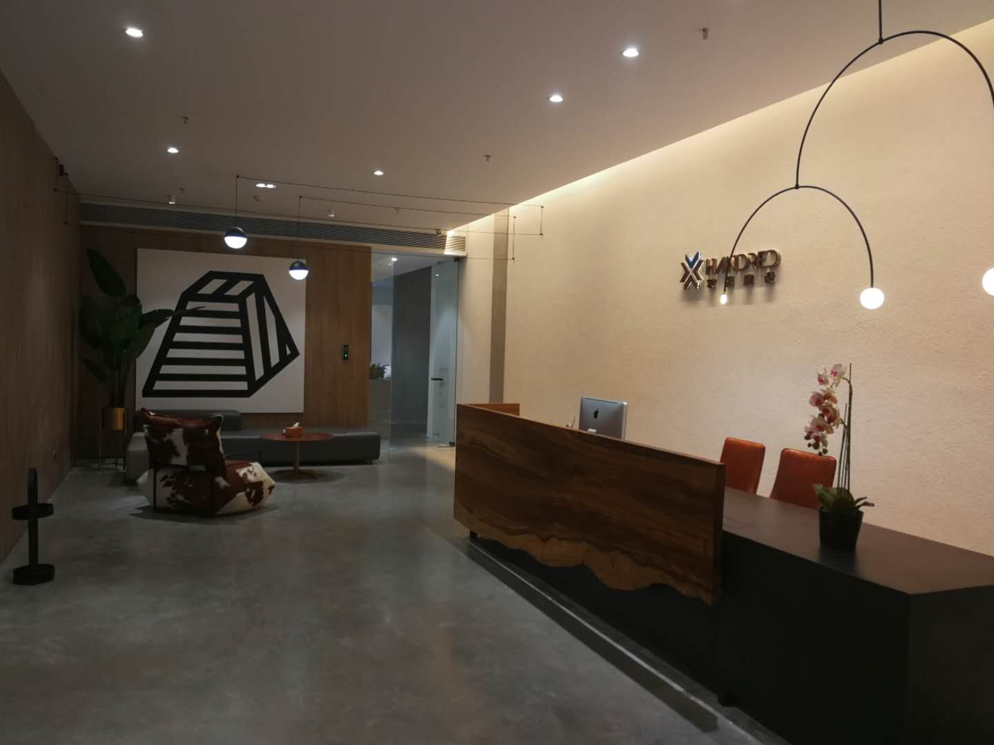 1535338512127134.jpg 新前臺(tái)圖片.jpg
